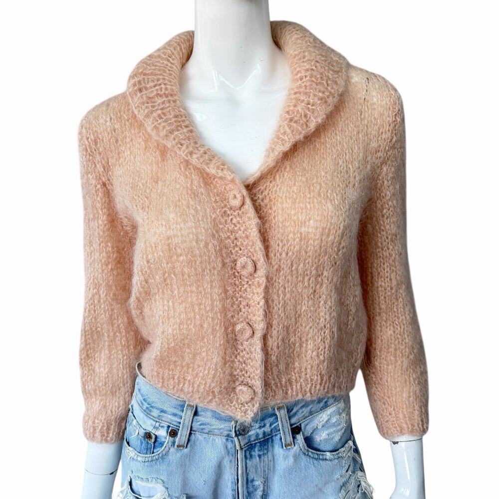 Vintage 1950’s Fuzzy Pale Pink Hand Knit Mohair Cardigan Sweater Small